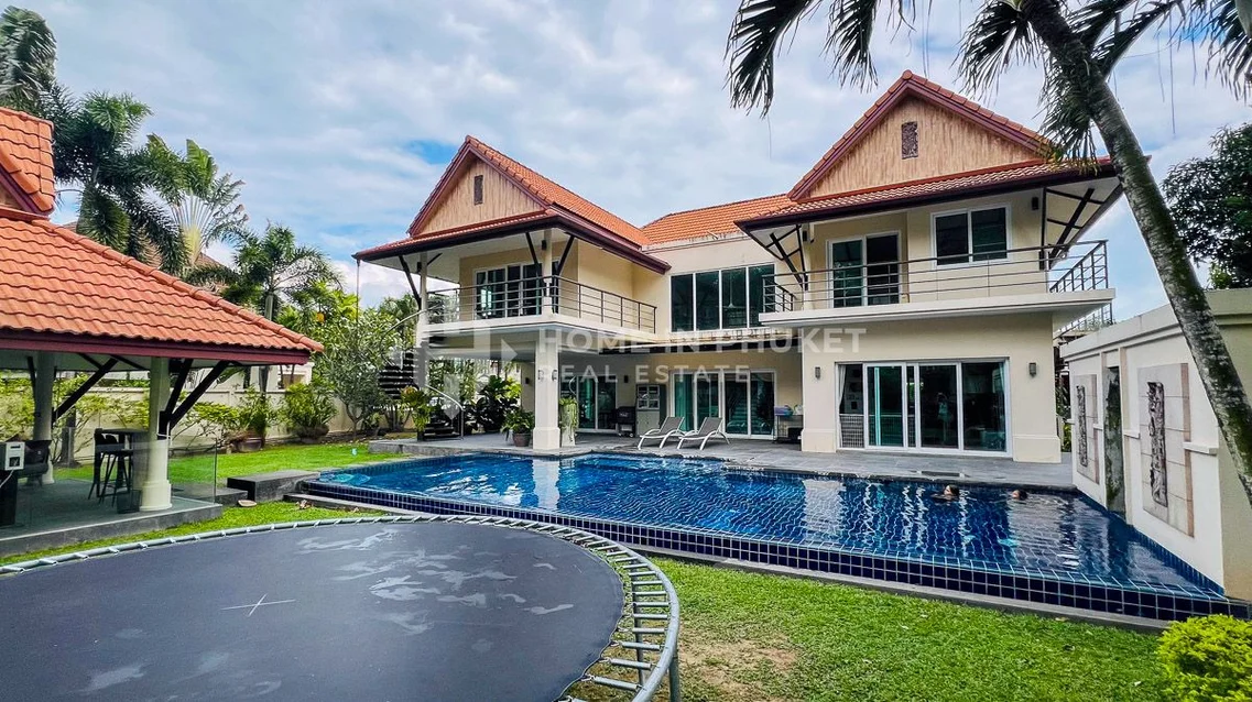 Home In Phuket