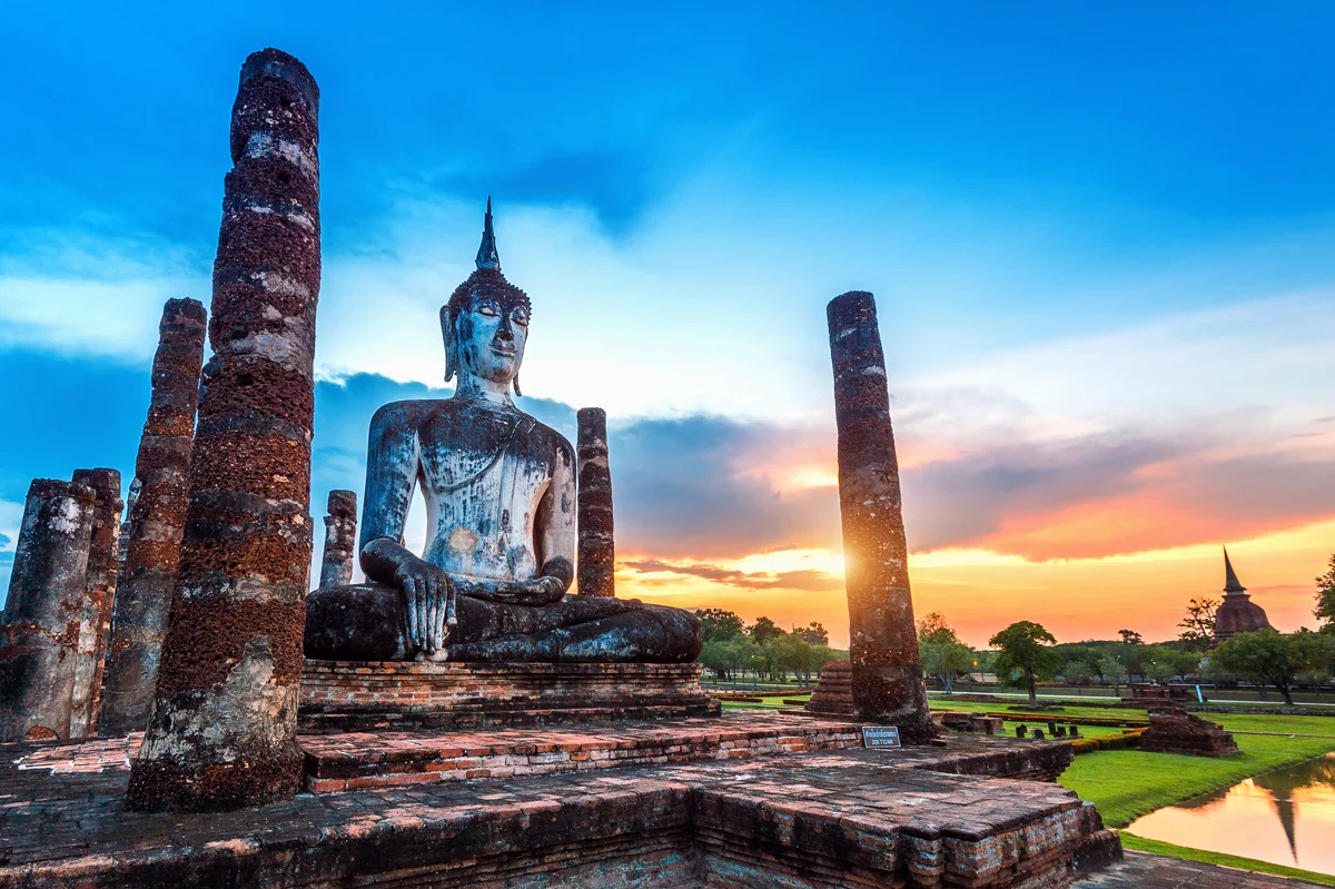 День Асанха Буча и буддийский Великий пост - Home In Phuket