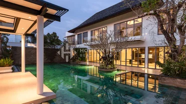 Home In Phuket