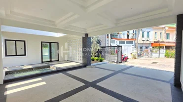 Home In Phuket