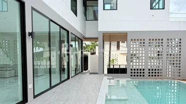 Home In Phuket