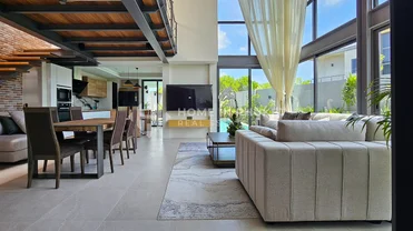 Home In Phuket