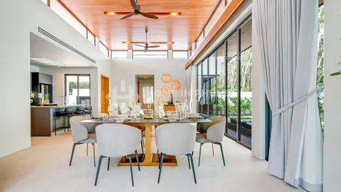 Splendide et moderne Villa de 3 chambres avec piscine achevée