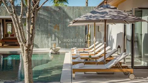 Villas luxueuses avec vue sur la montagne près de l'école UWC