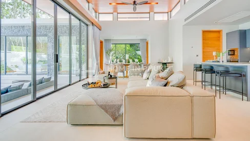 Villas modernes de style Loft avec piscine