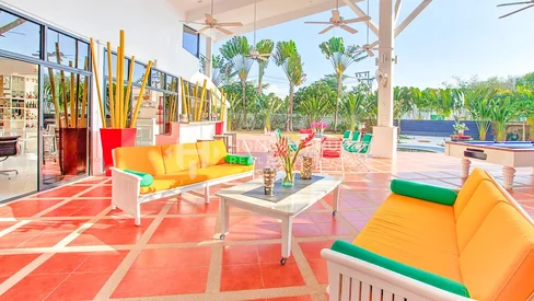 Vastes villas de 5 chambres avec piscine à Paklok