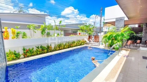 Appartements de cinq étages à Rawai