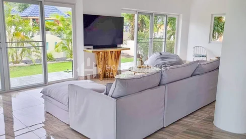 Villa confortable de 3 chambres à Rawai