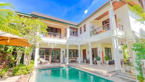 Villa moderne de style thaïlandais à proximité de la plage