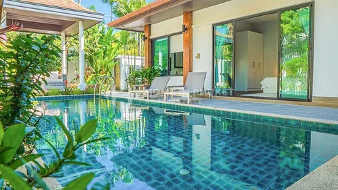 Villa tropicale de 2 chambres avec piscine à Rawai