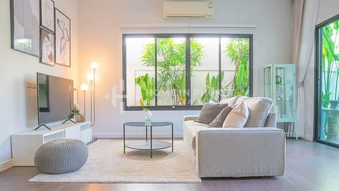 Villa tropicale de 2 chambres avec piscine à Rawai