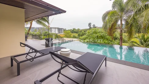 Villa de style thaïlandais à 4 chambres à proximité de la plage de Layan