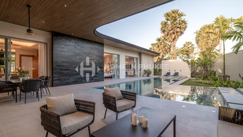 Villas tropicales modernes dans la région tranquille de Thep Krasatti