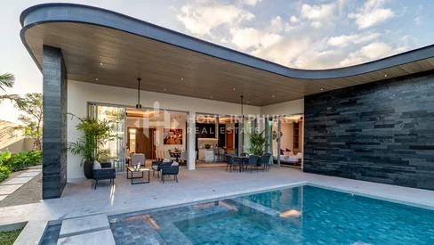 Villas tropicales modernes dans la région tranquille de Thep Krasatti