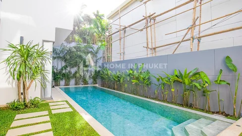 วิลล่า 3 ห้องนอนไสตล์ร่วมสมัยในป่าสัก