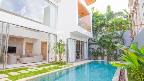 วิลล่า 3 ห้องนอนไสตล์ร่วมสมัยในป่าสัก