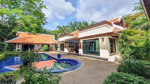 Villa de style thaïlandais-balinais avec piscine privée