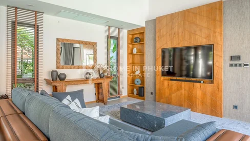 Luxueuse villa avec piscine dans un domaine exclusif à Bang Tao