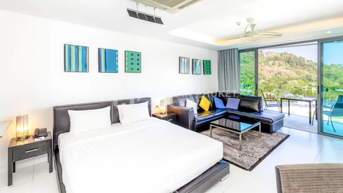 อพาร์ทเมนต์ห้องสตูดิโอสไตล์ร่วมสมัยพร้อมวิวทะเล