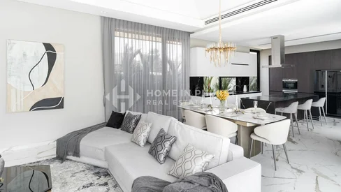 Villa tropicale de style balinais dans une communauté sécurisée