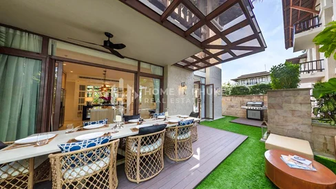 Appartement de 5 chambres à Koh Kaew