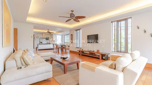 Penthouse de 3 chambres en duplex près de la plage Naithon