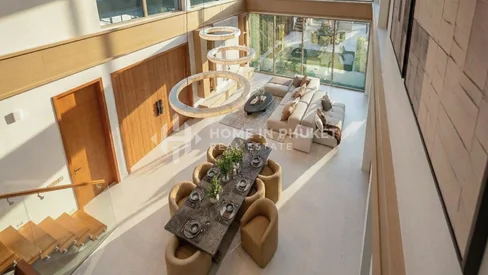 Villas contemporaines élégantes avec piscine