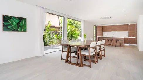 3-Bedroom Modern Tropical Villa Kamala Beach