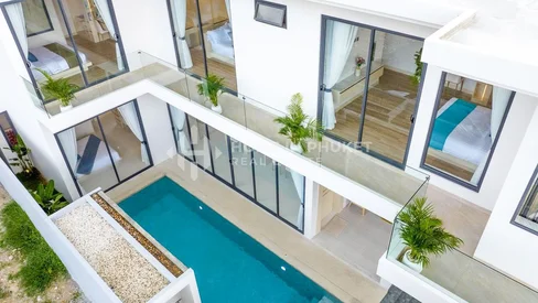 Elégante villa moderne de 4 chambres avec piscine à Rawai