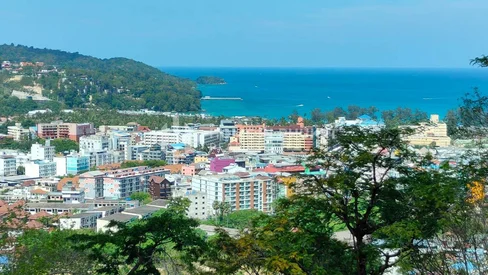 Un terrain privilégié avec vue sur mer à vendre à Nanai, Patong