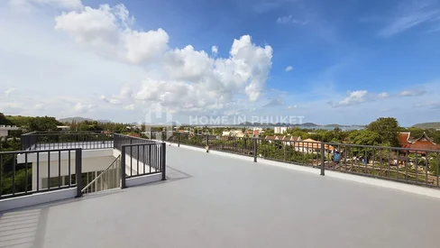 Maison moderne de 3 chambres avec terrasse sur le toit