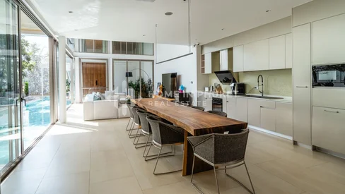 Un complexe de villas luxueuses dotées d'installations ultramodernes