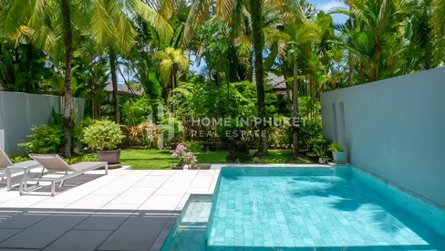 Appartement élégant au premier étage avec piscine privée