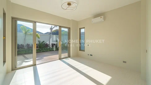 Villa à 3 chambres avec piscine à Thep Krasatti