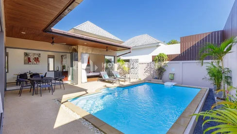 Villa thaïlandaise et balinaise de 2 chambres avec piscine au sel