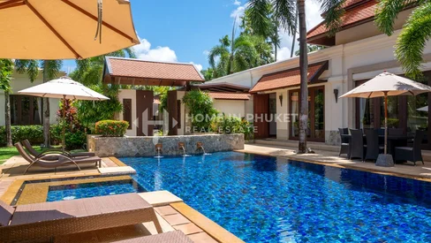 Villa spacieuse de 4 chambres avec piscine