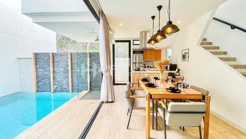 Villa moderne de 3 chambres avec piscine à Si Sunthon