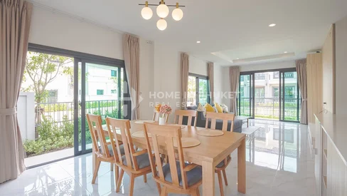 Maison spacieuse de 4 chambres à coucher dans une communauté sécurisée