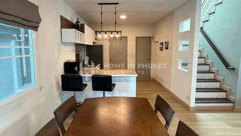 Maison familiale de 3 chambres à Koh Kaew