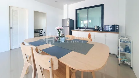 4-комнатный таунхаус рядом с аэропортом