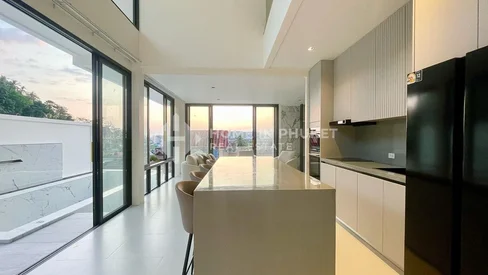 Modern Hillside Villa in Kata with Pool