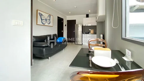 Condo moderne d'une chambre à Chalong