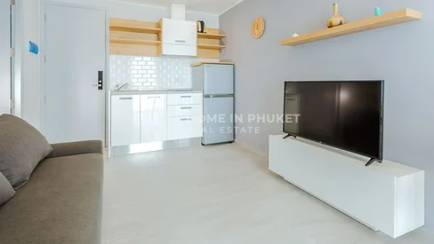 Condo moderne d'une chambre à Chalong