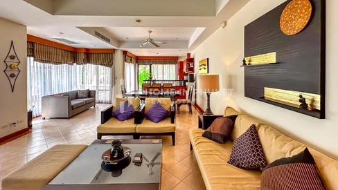 Villa de 3 chambres avec piscine à Laguna