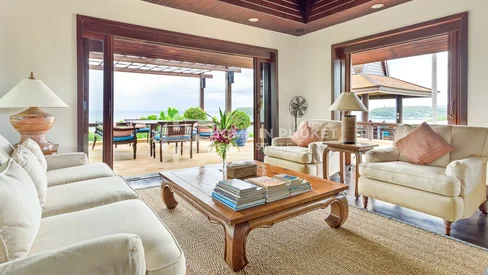 Luxueuse villa de 5 chambres avec vue sur l'océan