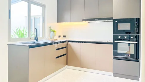 Villa moderne de 4 chambres à coucher à Passorn Kathu