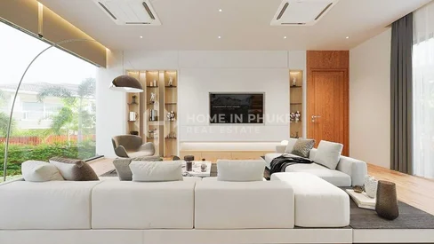 Villas de 3 chambres avec piscine à Thep Krasatti