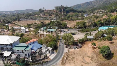Terrain de plus de 5 Rai avec vue sur les montagnes à Rawai
