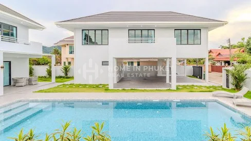 Spacieuse villa de 4 chambres avec piscine à Rawai