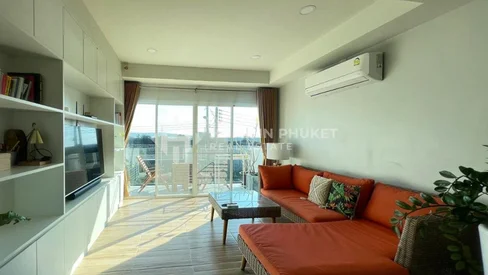 拉威三卧室别墅带屋顶露台